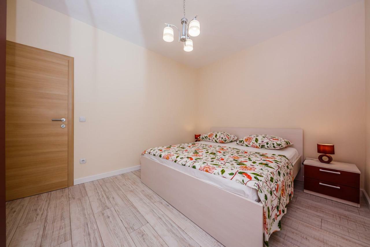 Apartman Markulin Trogir Eksteriør billede