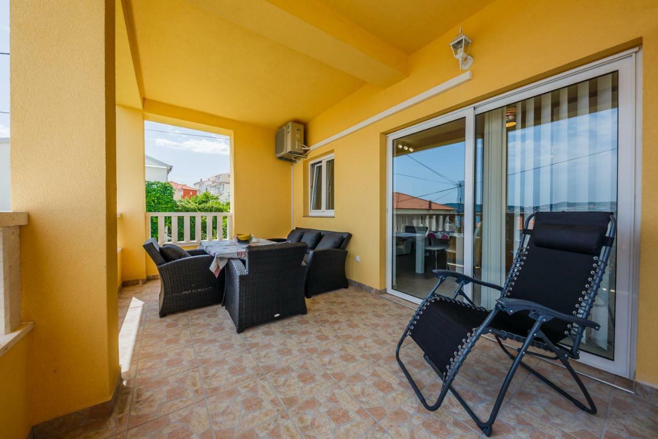 Apartman Markulin Trogir Eksteriør billede