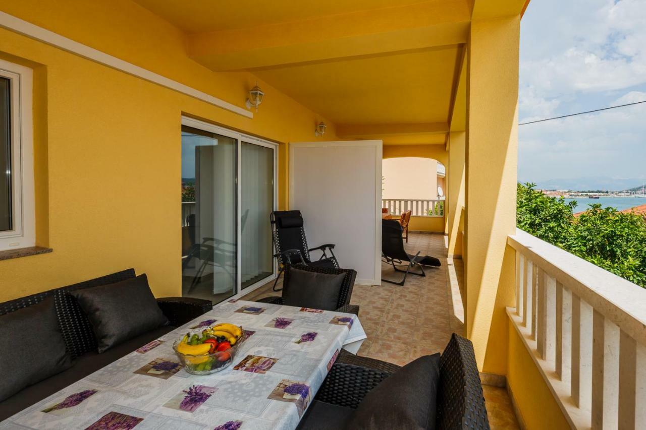 Apartman Markulin Trogir Eksteriør billede