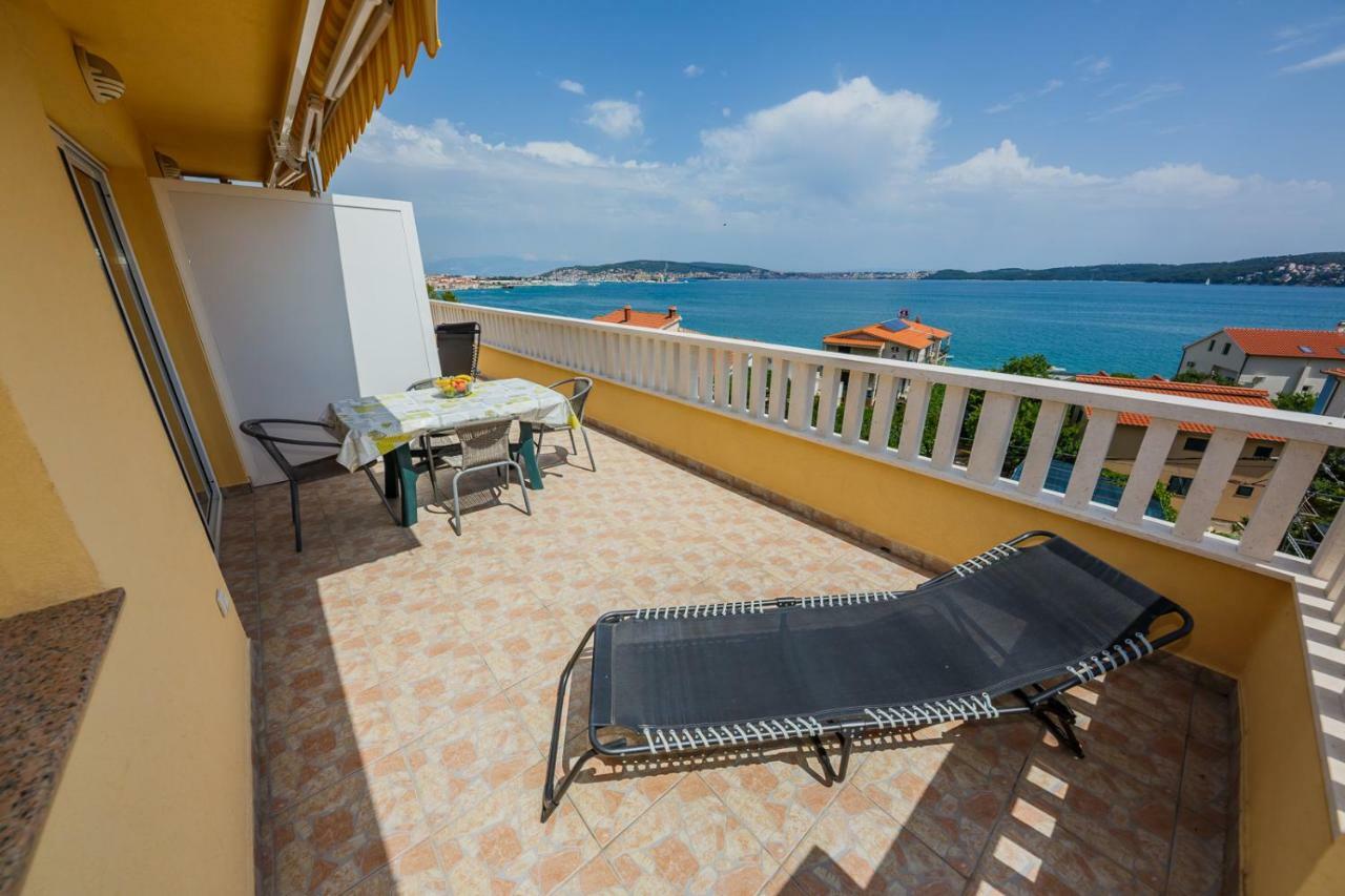Apartman Markulin Trogir Eksteriør billede
